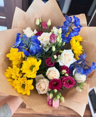 💐k svátku. Hezký den všem 😊 #kyticka #proradost #ksvatku #kytice #ostravaflowers